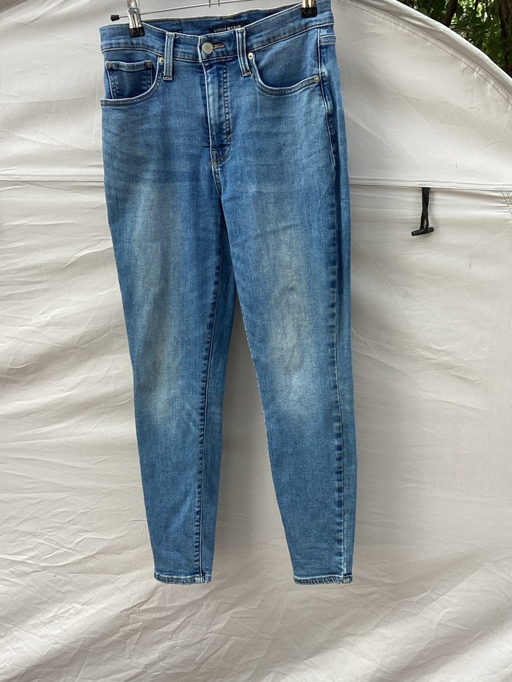 Lucky Brand Women's Skinny Jeans in Light Blue Wash
